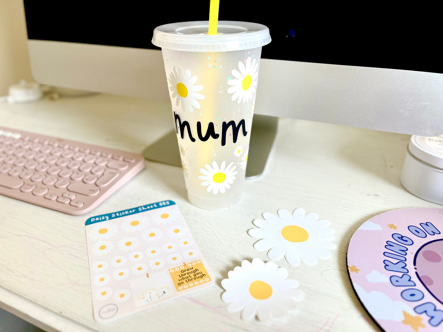 ‘Mum’ Daisy 24oz Cold Cup